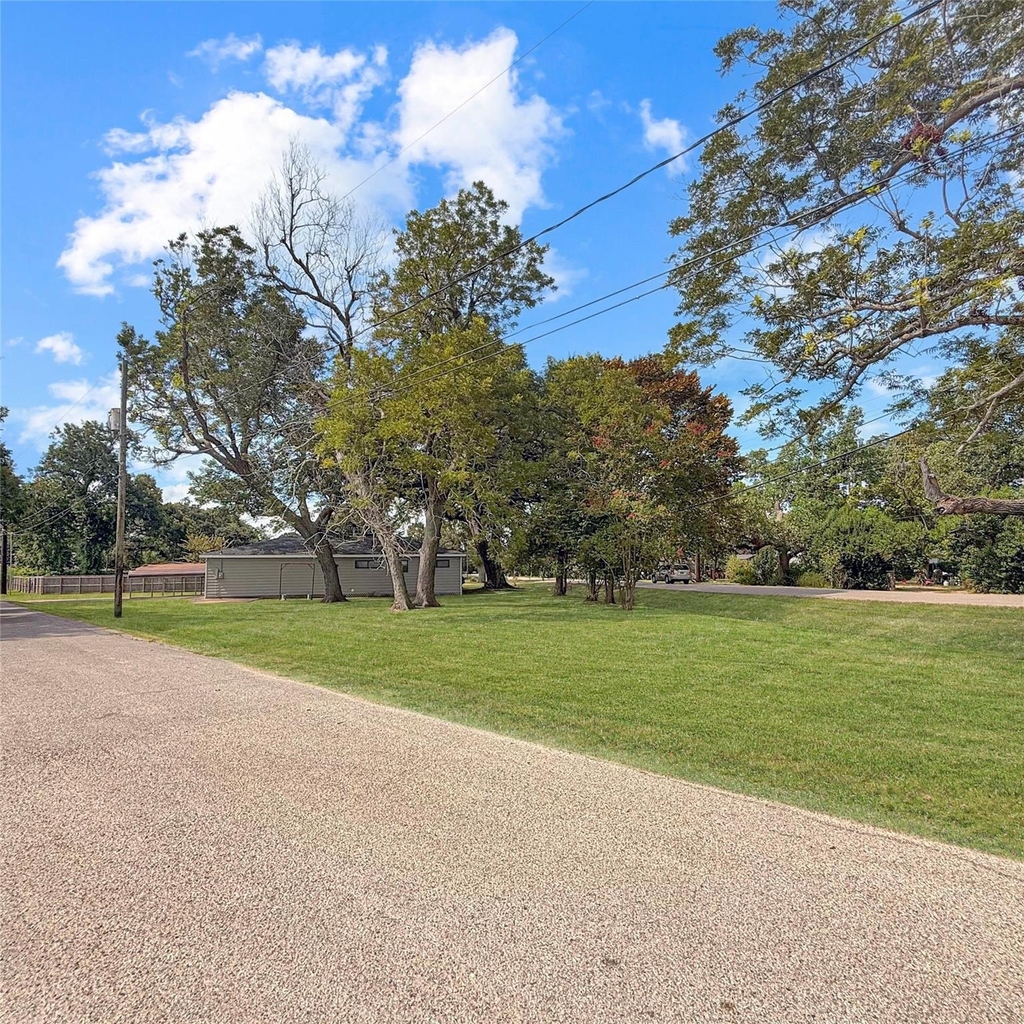 819 W Kyle Road - Photo 21