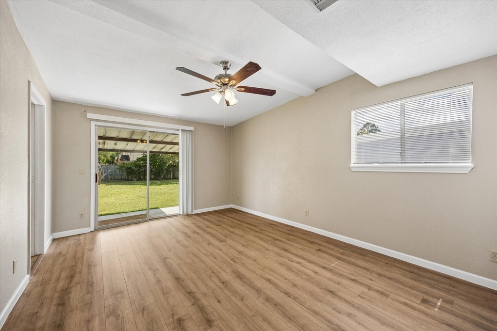 218 N Ormsby Street - Photo 9