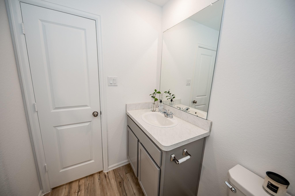 140 Austin Street - Photo 24