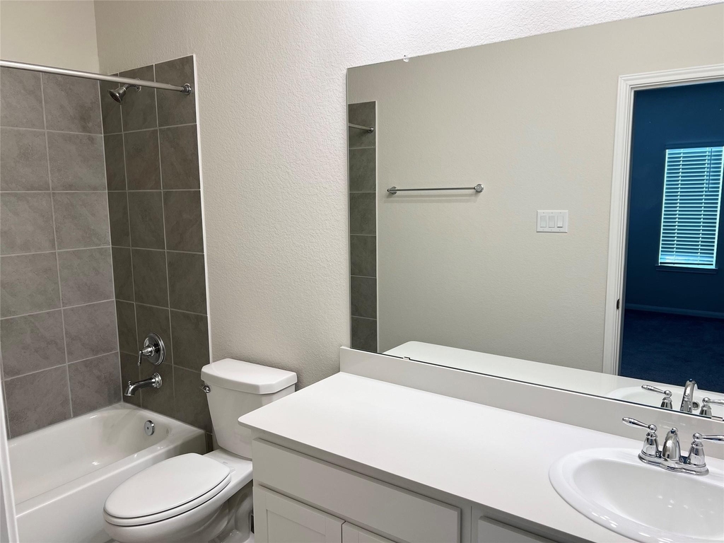 705 Seabreeze Drive - Photo 18