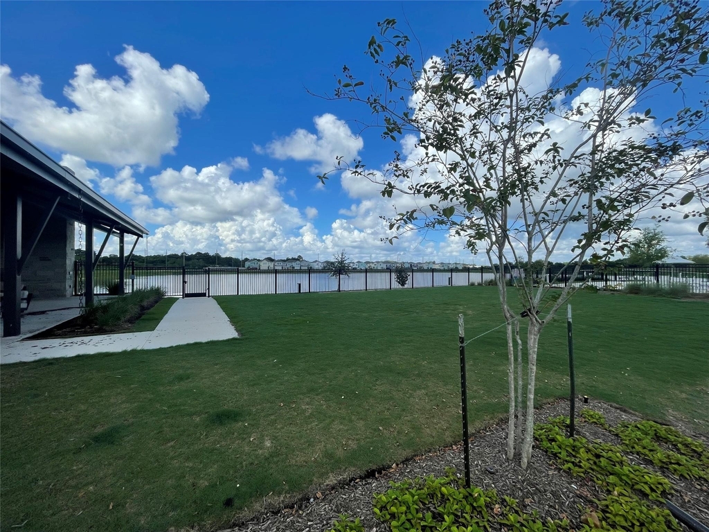 705 Seabreeze Drive - Photo 23