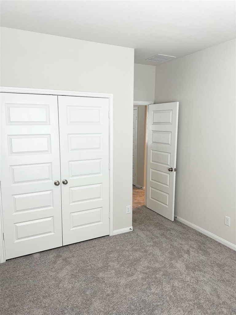 705 Seabreeze Drive - Photo 15