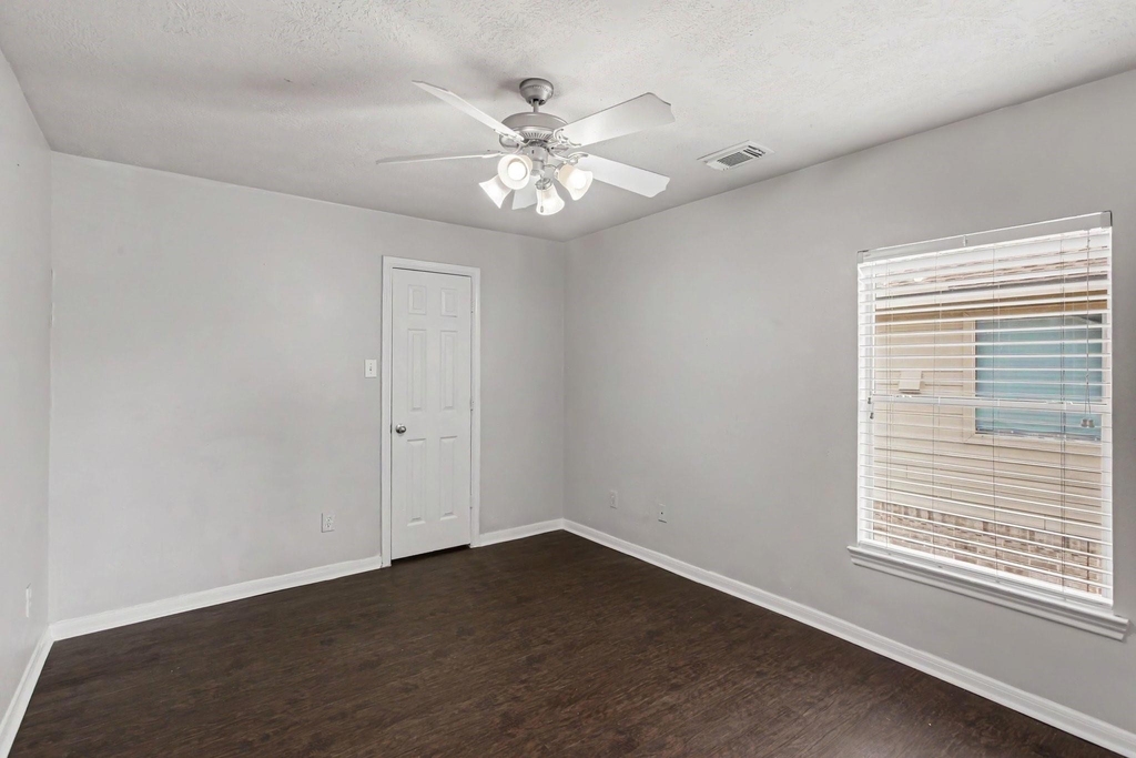 19534 Country Canyon Drive - Photo 12