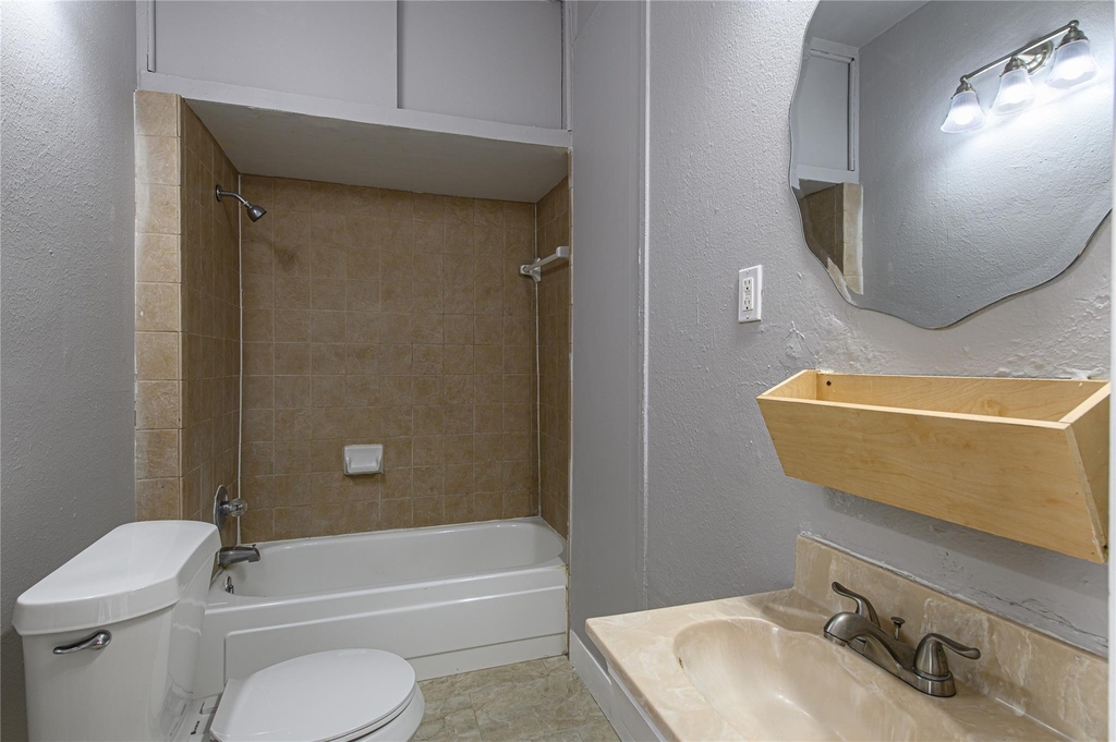 4620 Clay - Photo 7