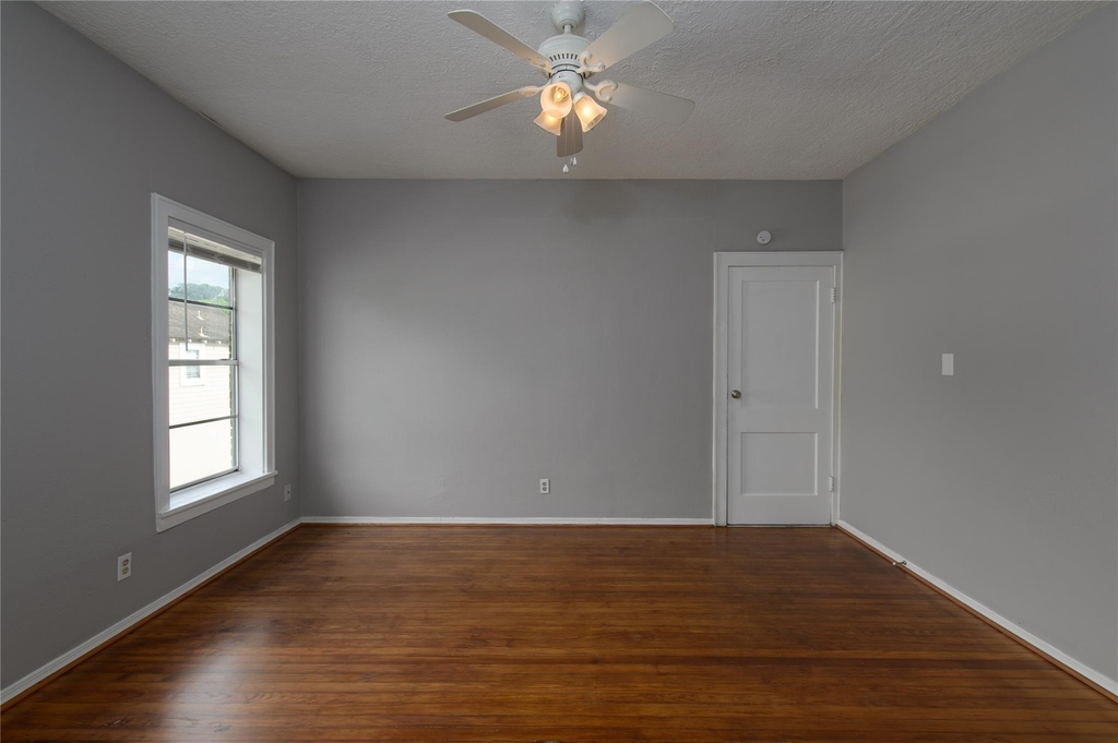 4620 Clay - Photo 5