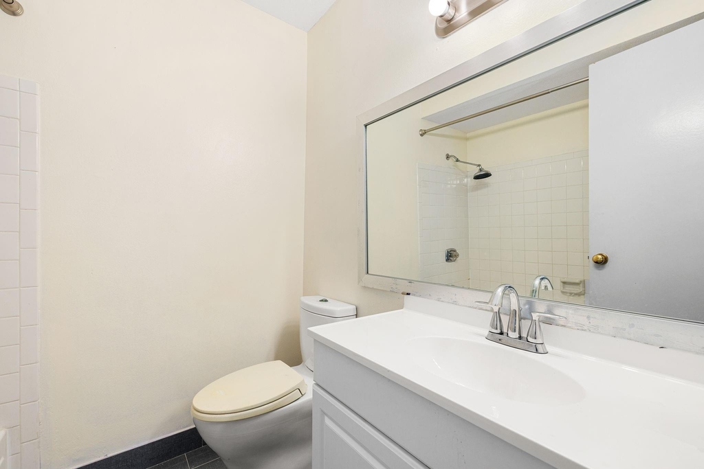 2333 Bering Drive - Photo 27