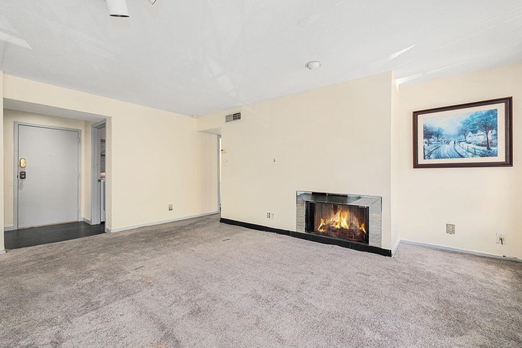 2333 Bering Drive - Photo 7
