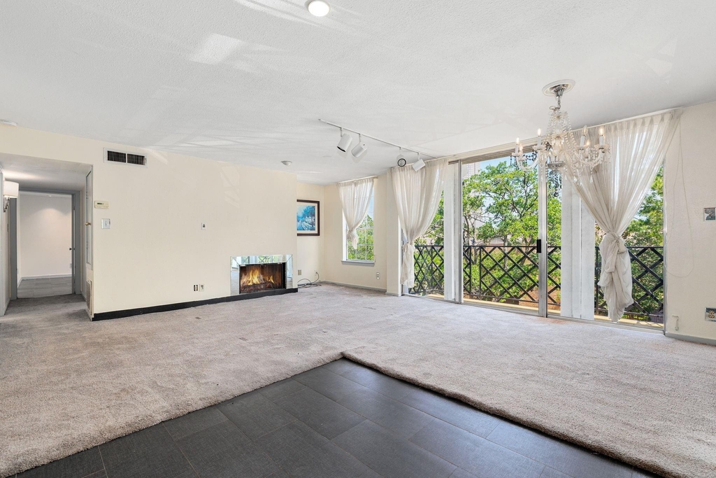 2333 Bering Drive - Photo 9