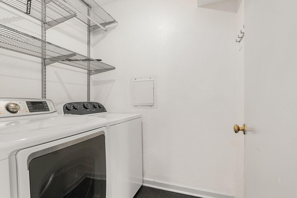 2333 Bering Drive - Photo 35