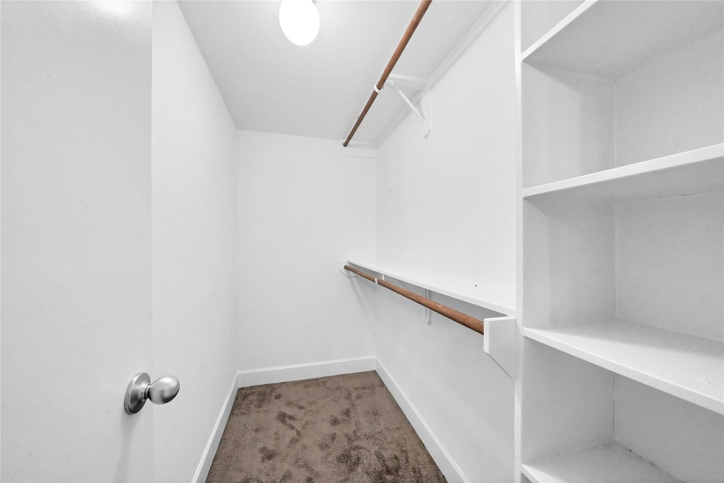 3633 Main Plaza Drive - Photo 14