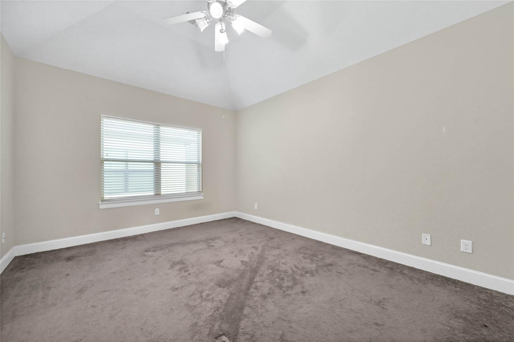 3633 Main Plaza Drive - Photo 15