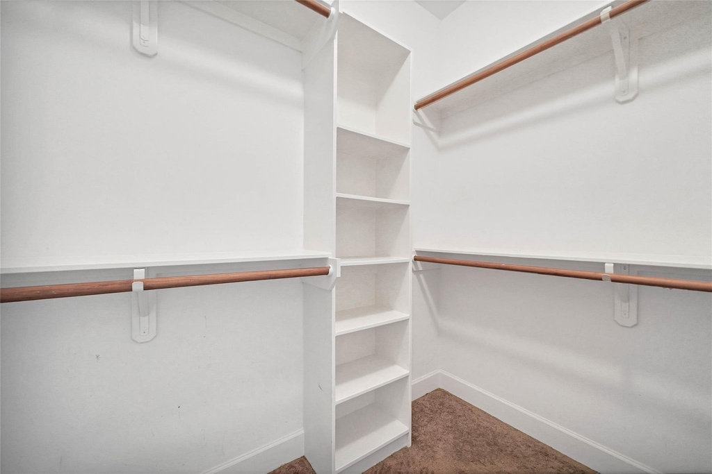 3633 Main Plaza Drive - Photo 19