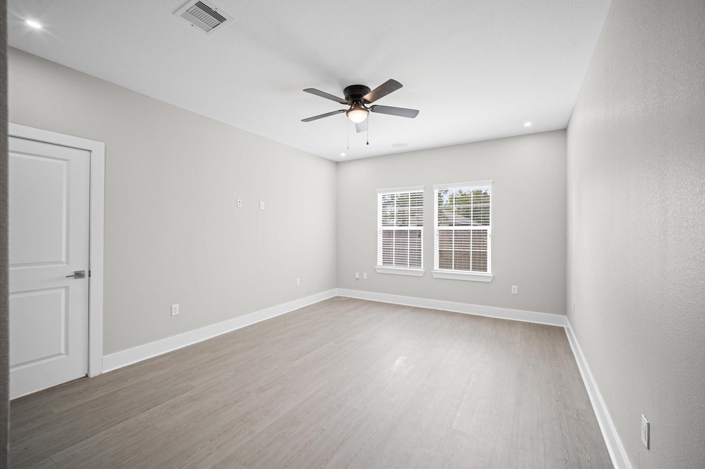 10017 Morocco Road - Photo 10