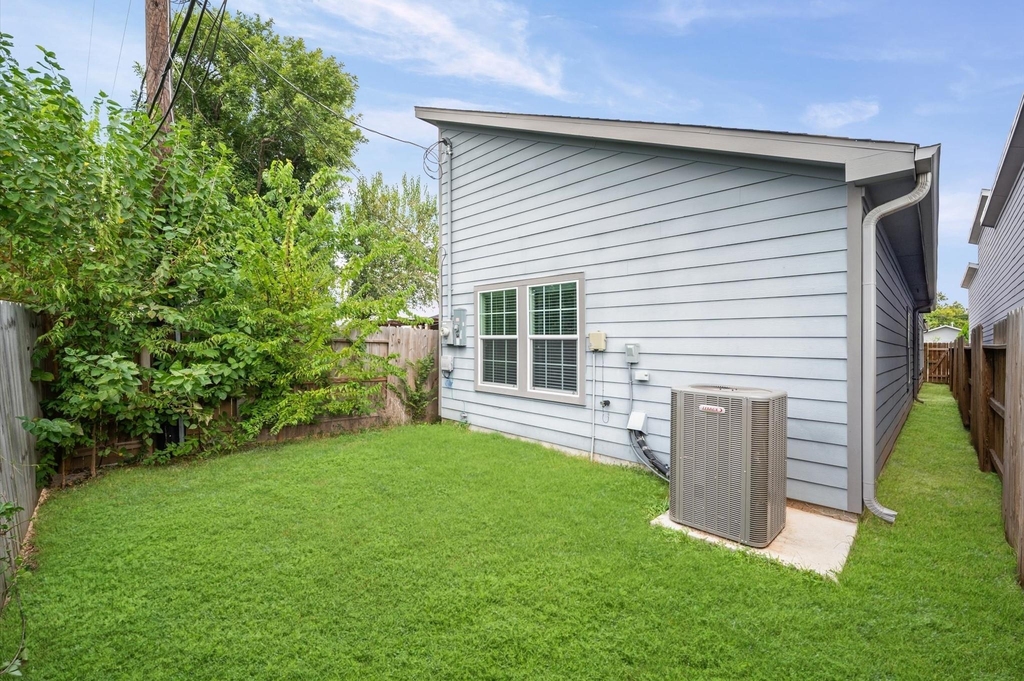 10017 Morocco Road - Photo 19