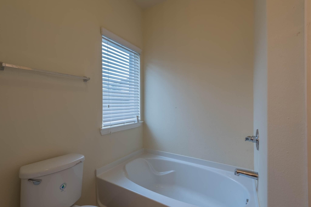 17407 Blackstone Trails Drive - Photo 15
