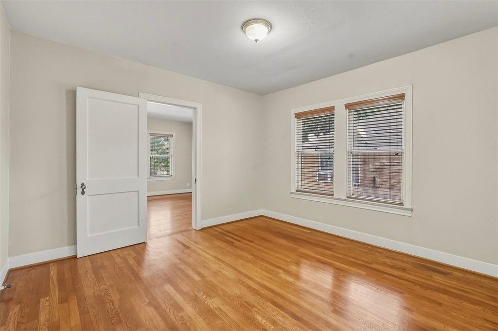 4410 Pease Street - Photo 21