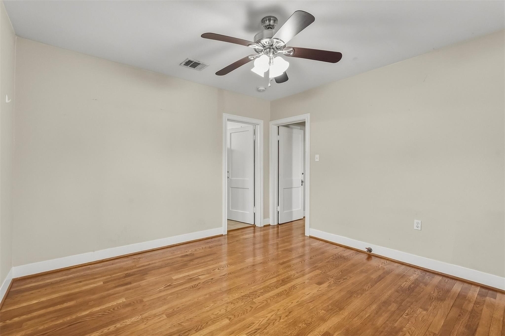 4410 Pease Street - Photo 3