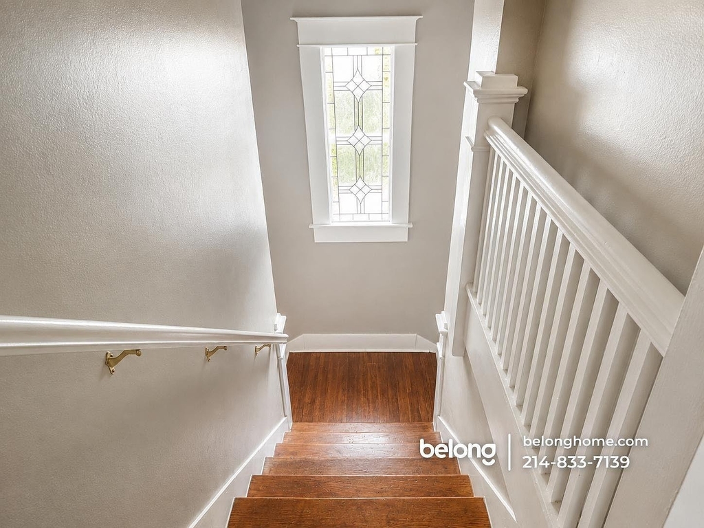 2220 Gorman Ave - Photo 9
