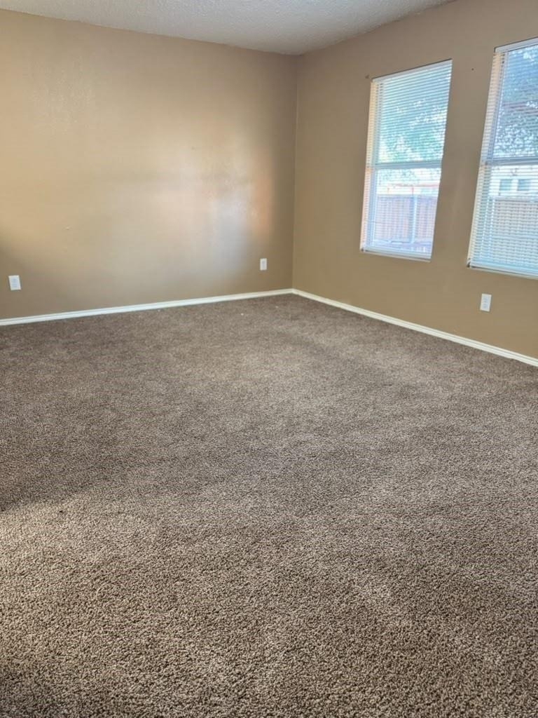 745 Grambling Dr - Photo 5
