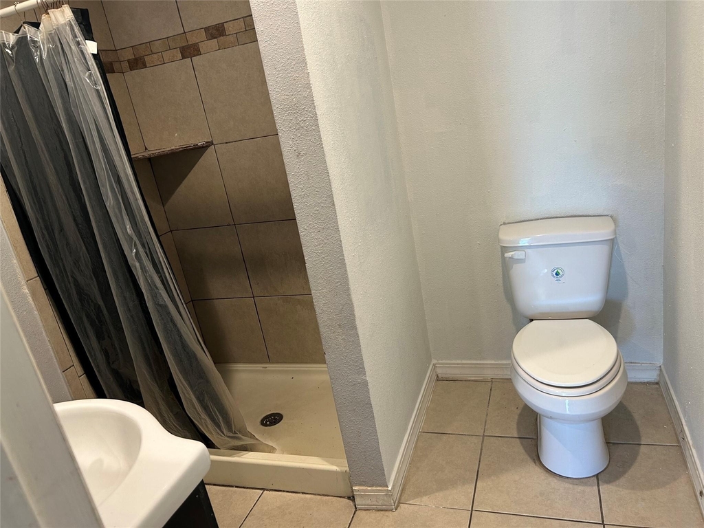 10133 Friendly Road - Photo 2