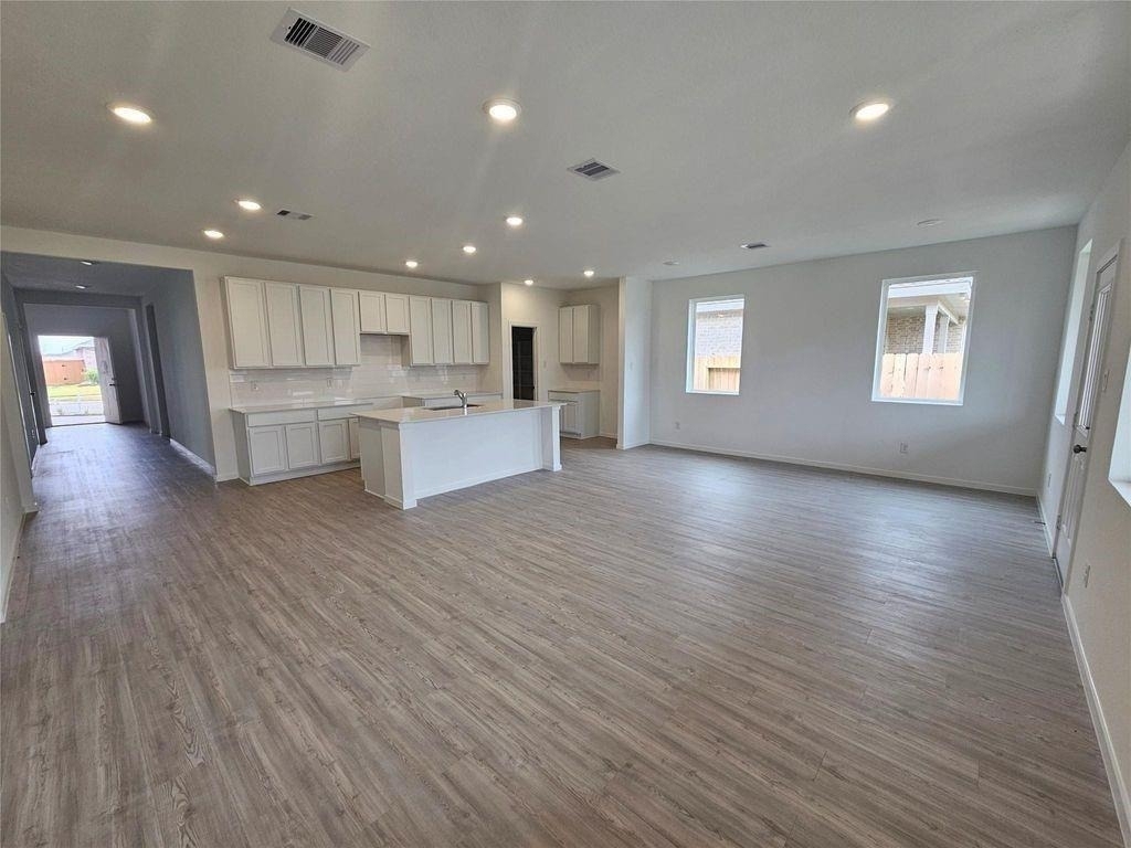 16072 Tallis Drive - Photo 4