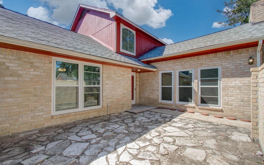 7626 Cypress Drive - Photo 5