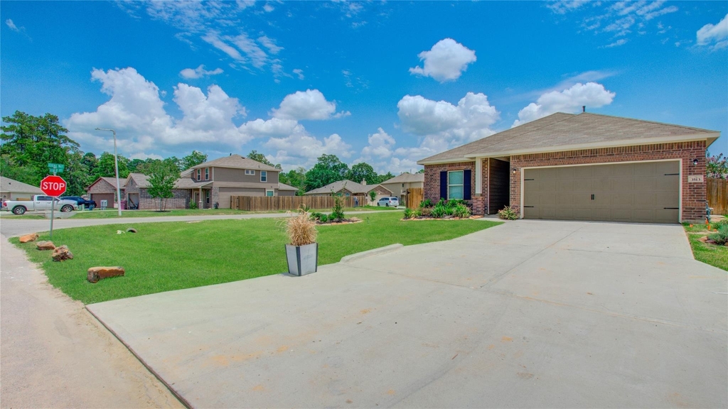 3513 Korina Way - Photo 2