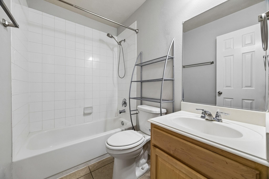 15203 Green Whisper Drive - Photo 12