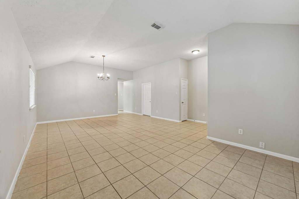 15203 Green Whisper Drive - Photo 6