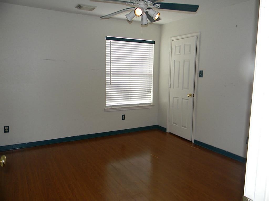 2322 Edgewood Drive - Photo 10