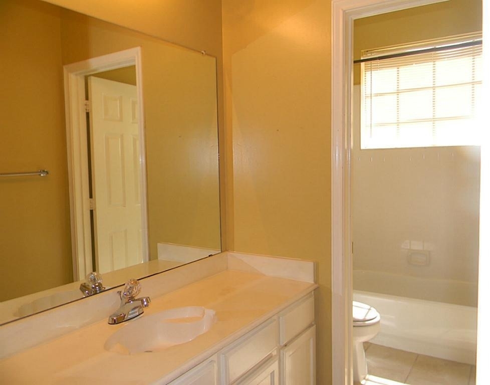 2322 Edgewood Drive - Photo 17