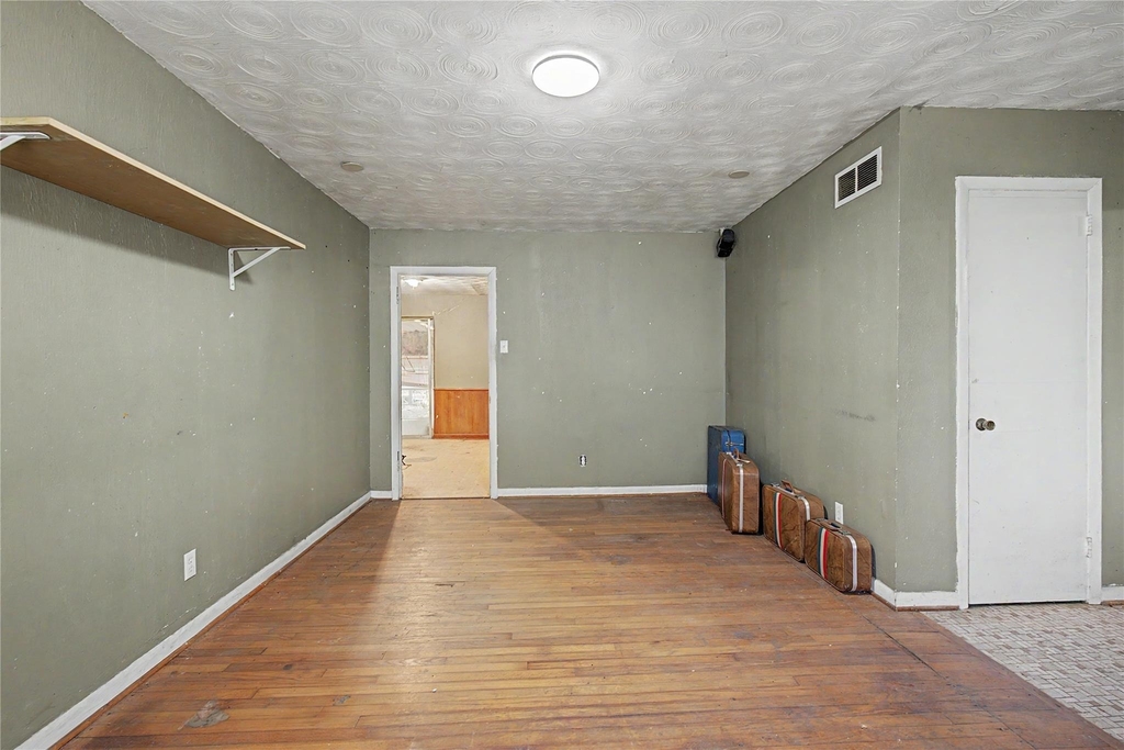 410 Ellis Avenue - Photo 13