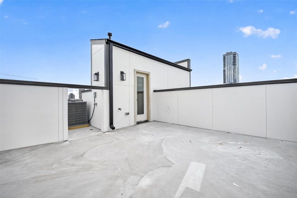 1107 Wilson St - Photo 36
