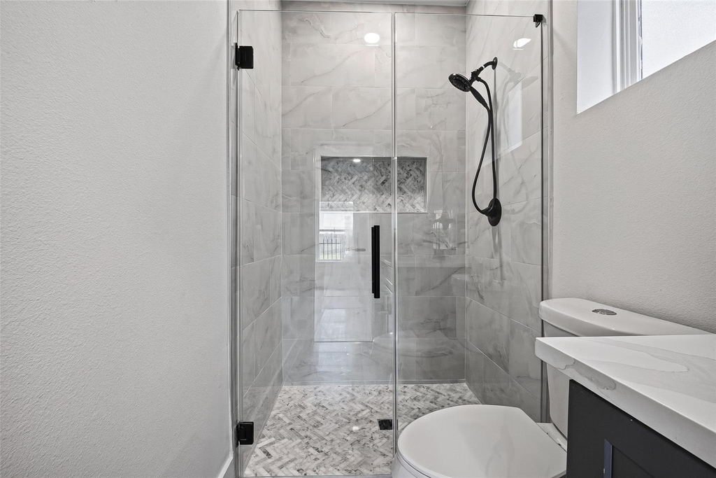 1107 Wilson St - Photo 19