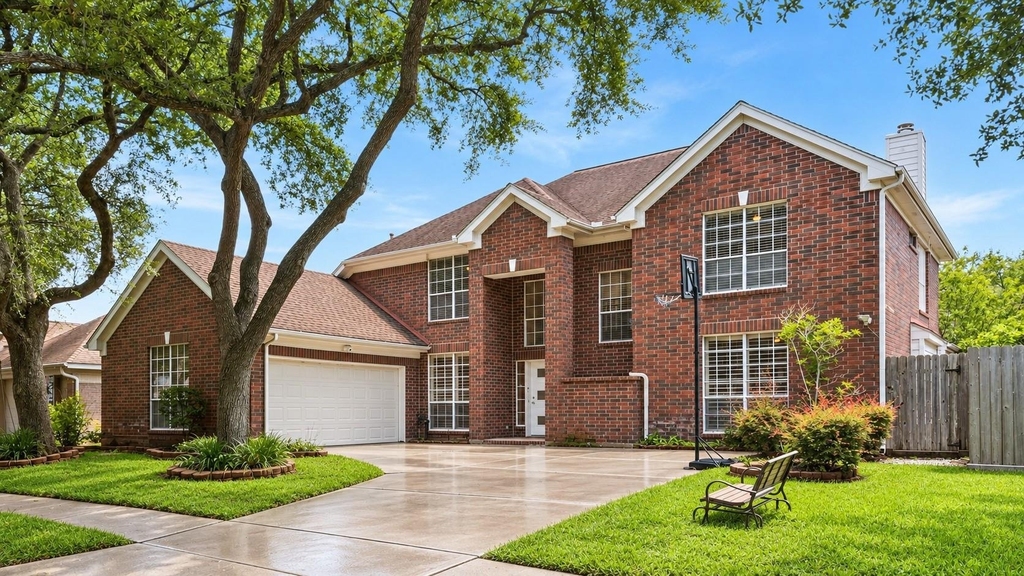 14207 Woodville Gardens Drive - Photo 0