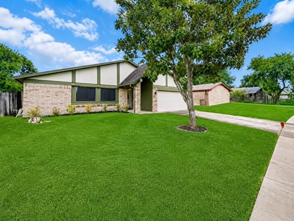 1707 Stone Lake Drive - Photo 1