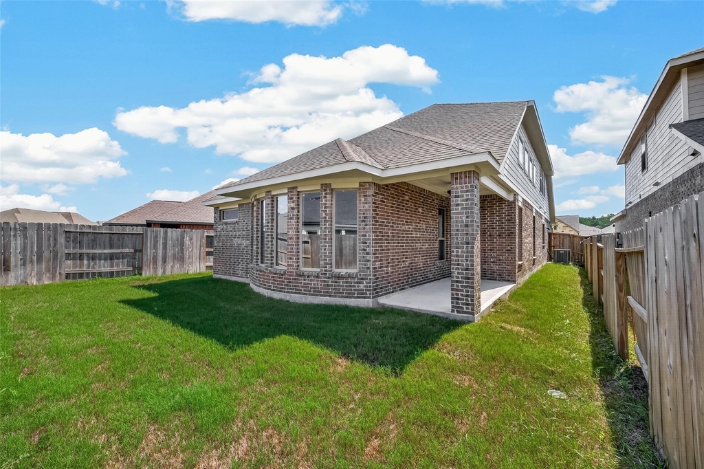 311 Violet Crown Lane - Photo 41
