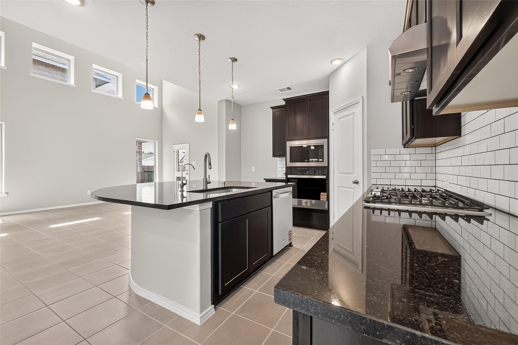 311 Violet Crown Lane - Photo 12