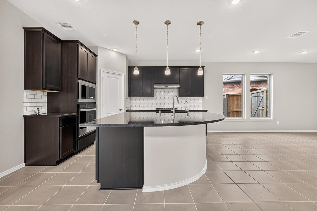 311 Violet Crown Lane - Photo 13