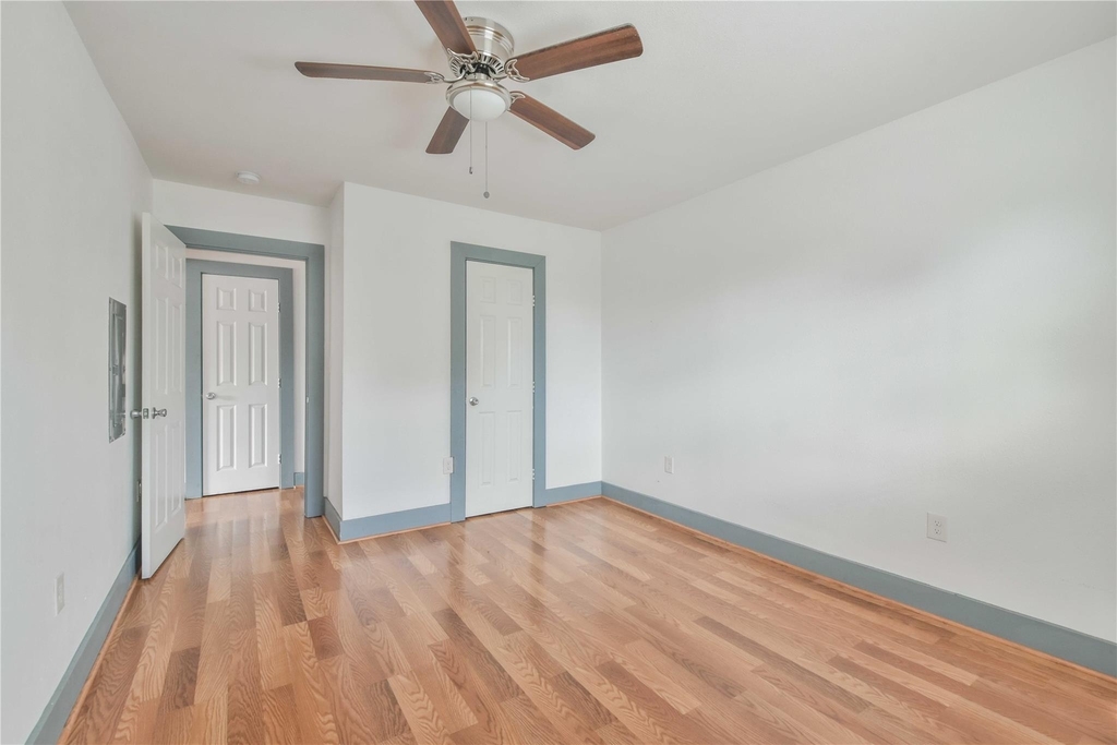 5320 Polk Street - Photo 8