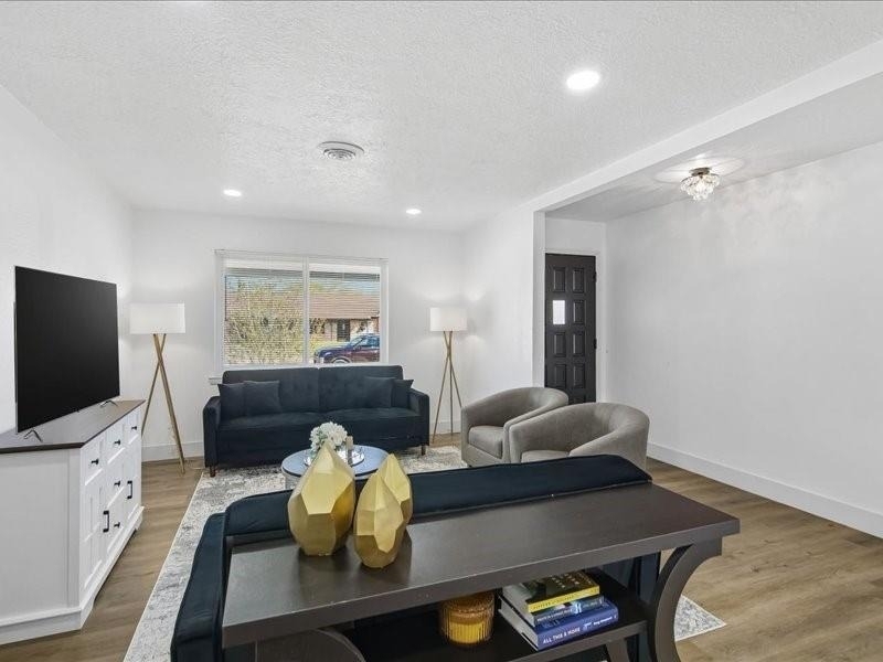 6223 Tiffany Drive - Photo 6