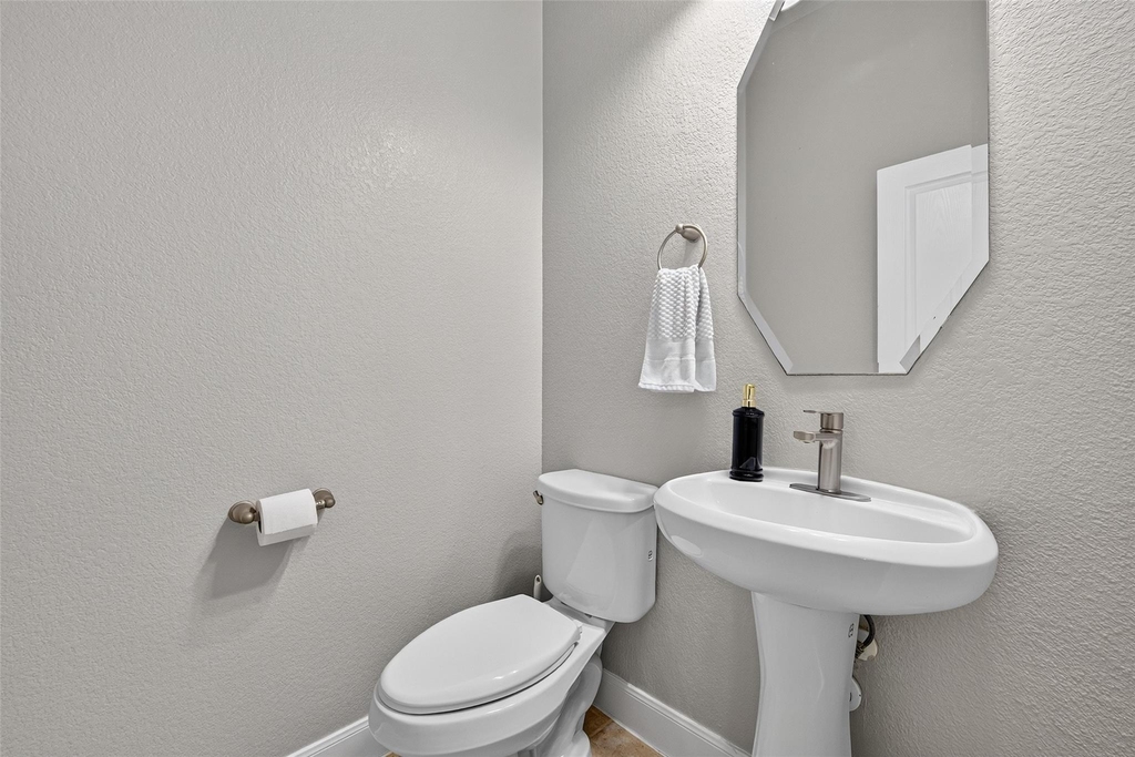 25331 Celtic Terrace Drive - Photo 18