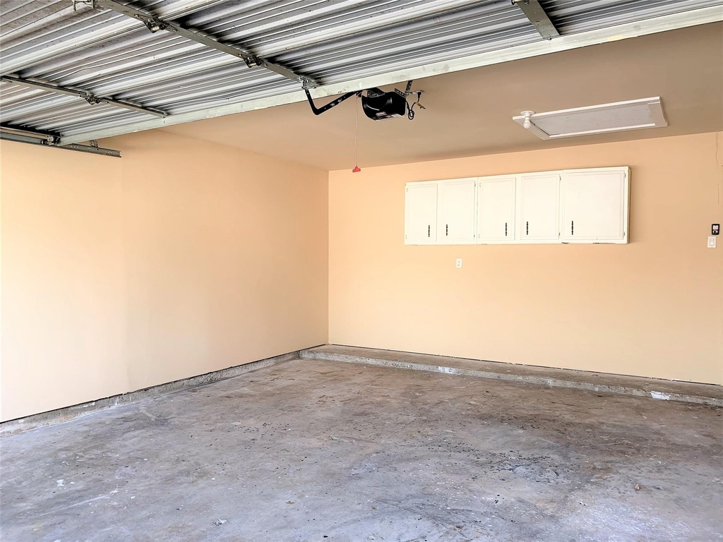 10011 Appleridge Drive - Photo 24