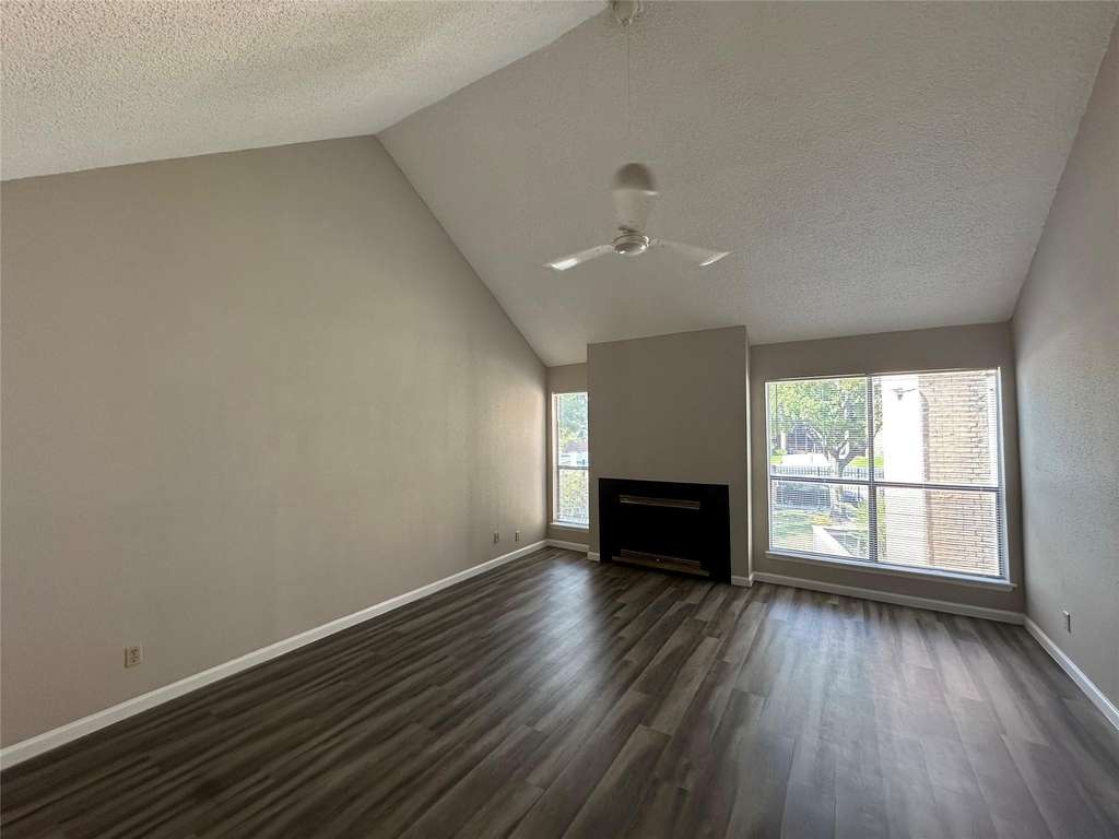 6601 Sands Point Drive - Photo 3