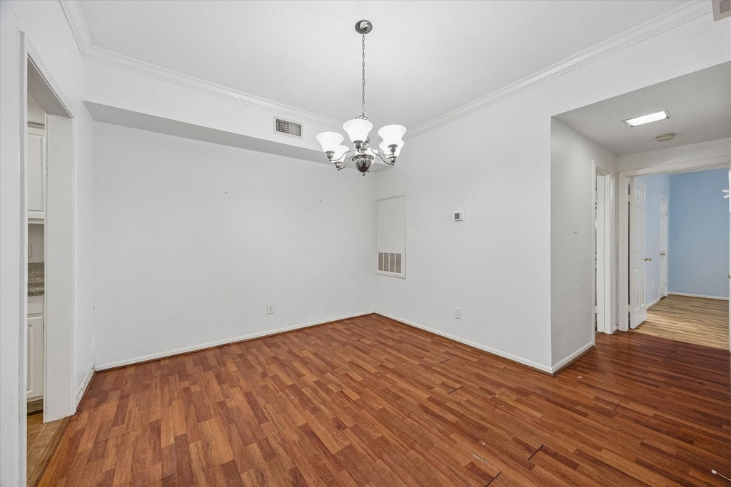 2255 Braeswood Park Drive - Photo 5