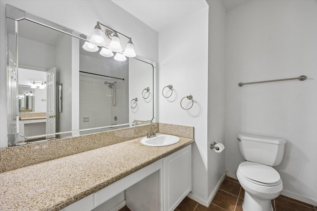 2255 Braeswood Park Drive - Photo 11
