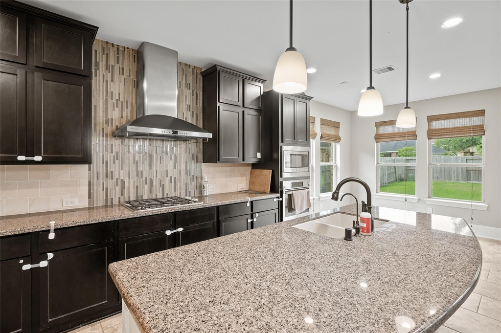 1714 Wickham Reach Drive - Photo 12