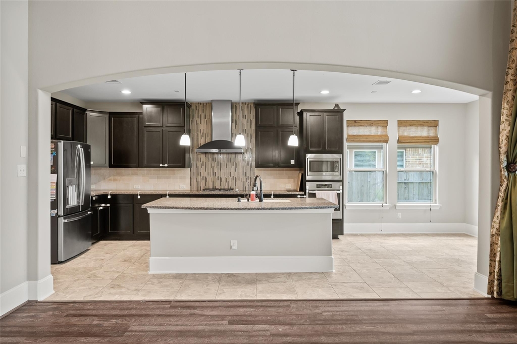 1714 Wickham Reach Drive - Photo 10