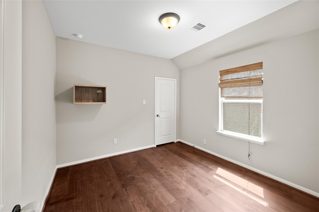 1714 Wickham Reach Drive - Photo 38