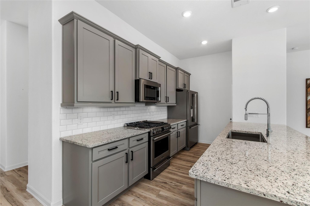 650 Aspen Falls Ct - Photo 9